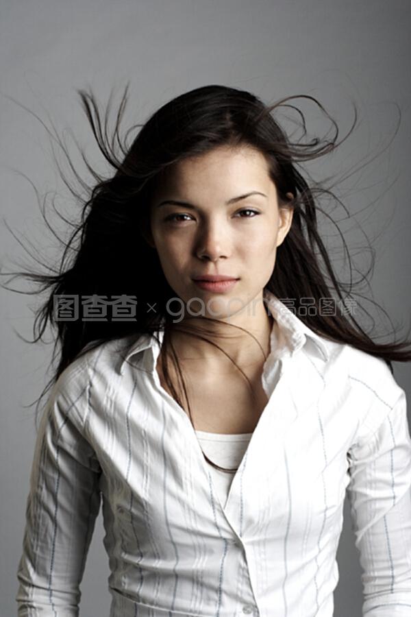 天鹅芭热门1